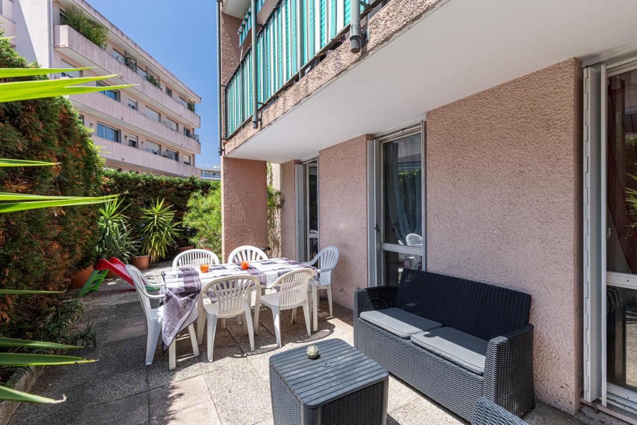 Appartement Familial Avec Jardin Ensoleille Dans La Cite Des Potiers Vallauris Exterior photo